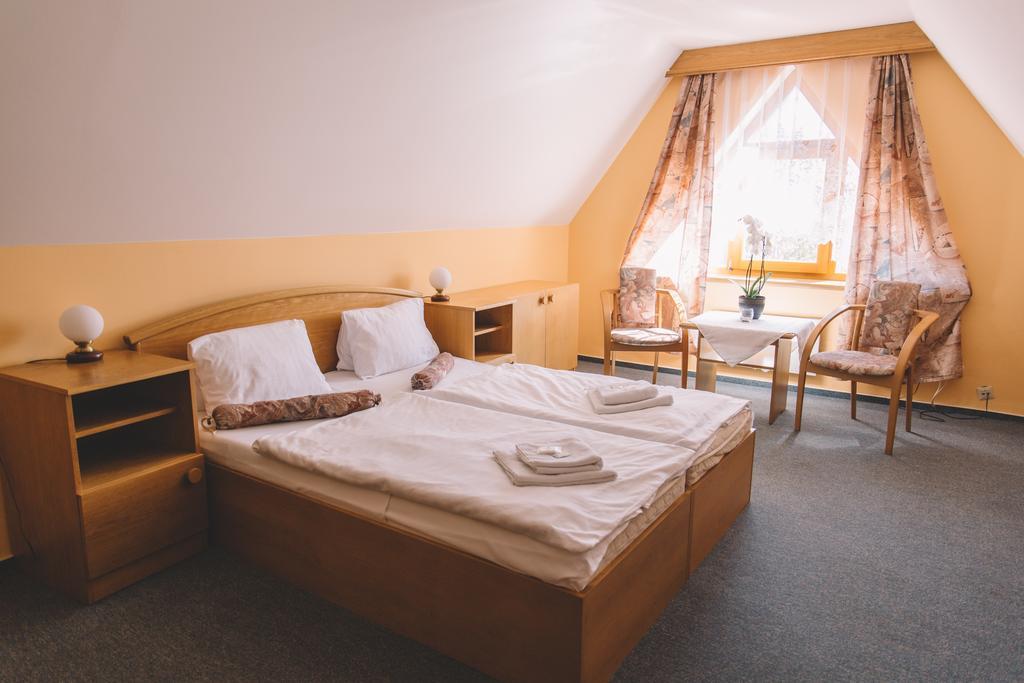 Vydra Hotel Srni Exterior photo